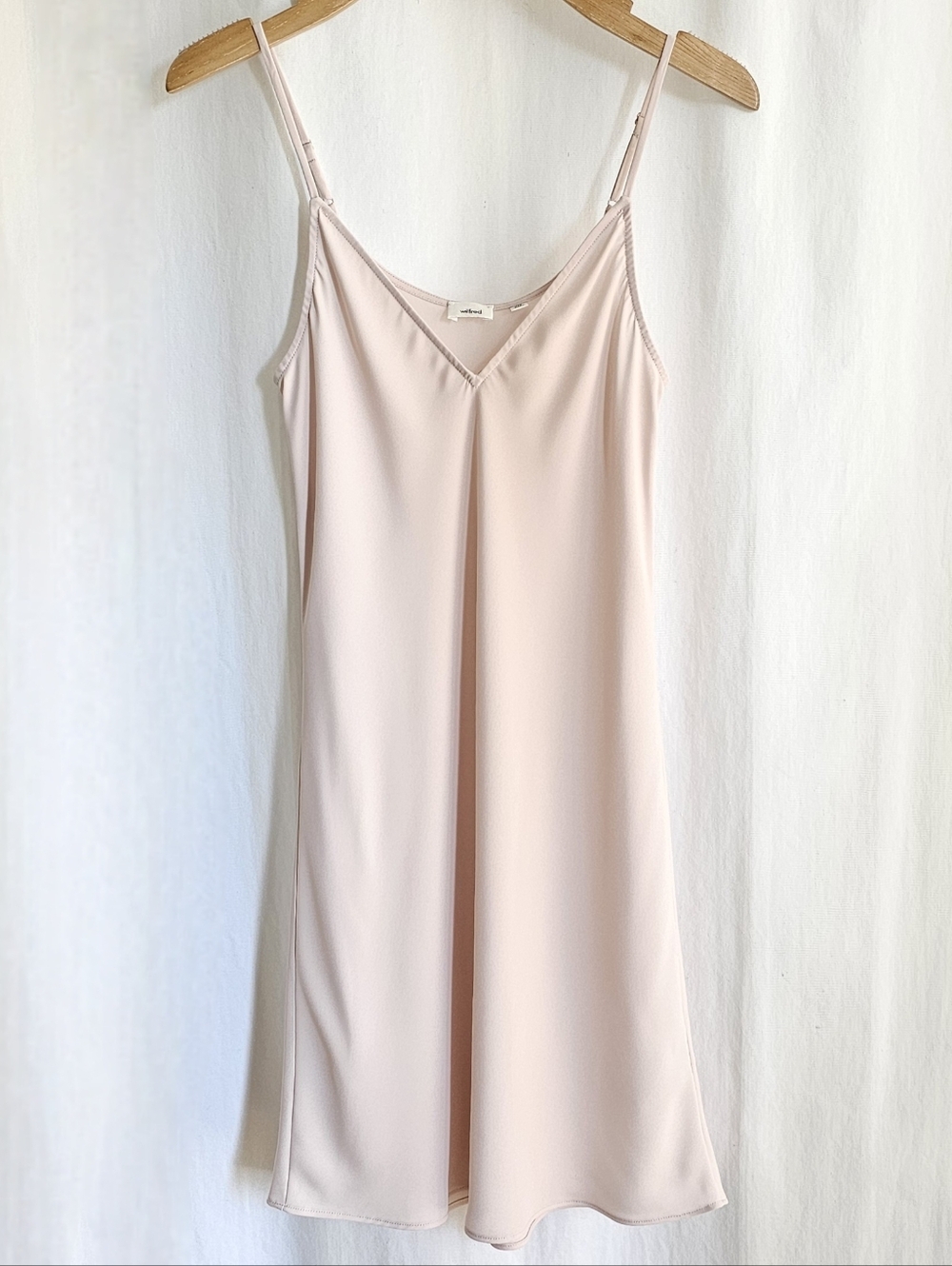 Aritzia Wilfred Noa Dress Pink - Picture 4 of 16
